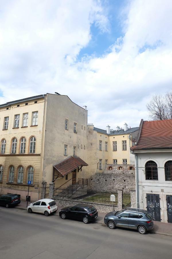 Househost Apartment - Kupa 2 Краков Экстерьер фото